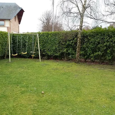 Les Manoirs